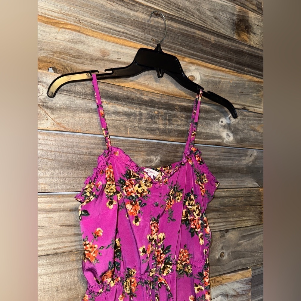 Candies- floral tank top- Size medium-adjustable straps - Picture 3 of 6